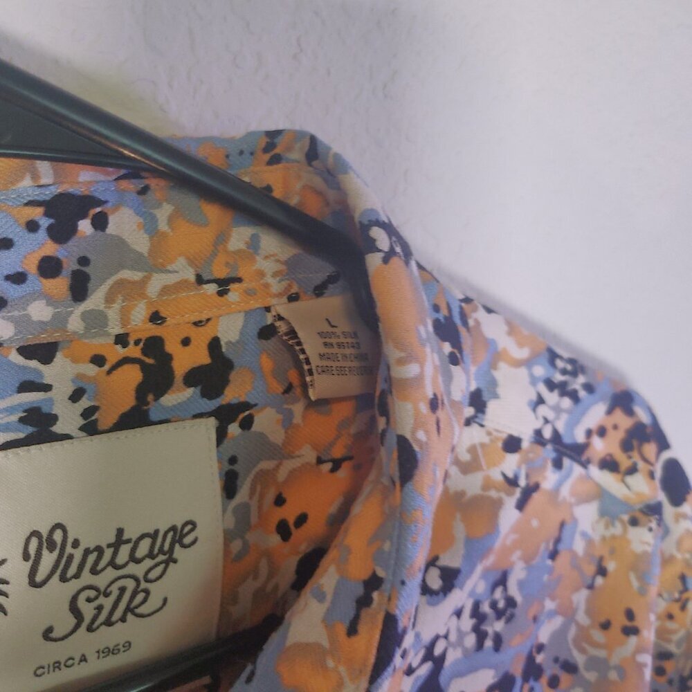 Vintage Silk Circa 1969 Multicolor Polo Vintage Beautiful Shirt 100% Silk - Picture 8 of 11